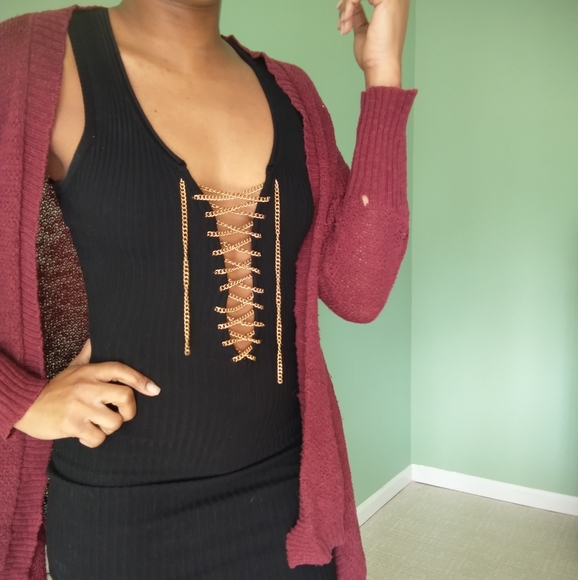 1804 coin women's hi-lo burgundy lace sweater - Picture 9 of 15